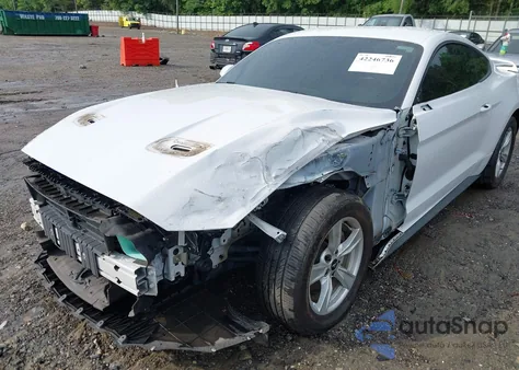 2020 Ford Mustang Ecoboost Fastback z USA, uszkodzony, nr VIN 1FA6P8TH9L5132788